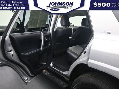 Used 2024 Toyota 4Runner SR5 Premium AWD/4WD image 23