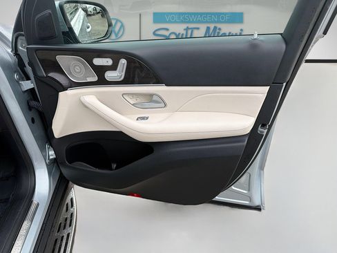 Used 2022 Mercedes-Benz GLE 350 w/ Premium Package image 34