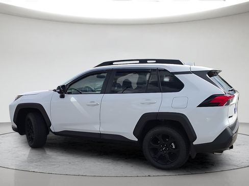 Used 2022 Toyota RAV4 TRD Off-Road w/ TRD Off-Road Weather Package AWD/4WD image 10