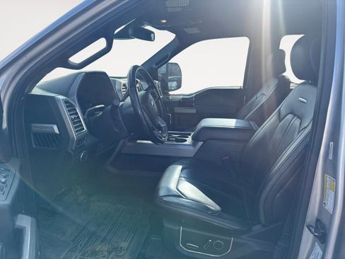 Used 2017 Ford F250 Platinum w/ FX4 Off-Road Package image 9
