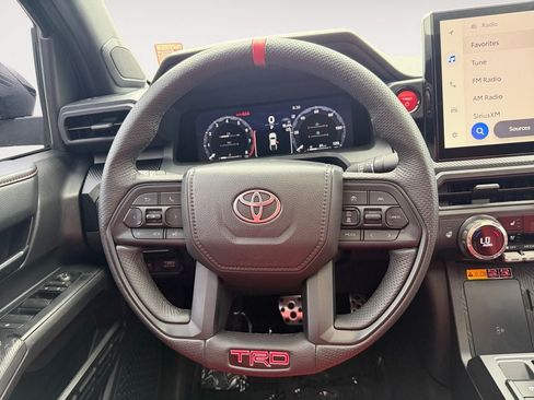 Used 2025 Toyota Tacoma TRD Pro AWD/4WD image 13