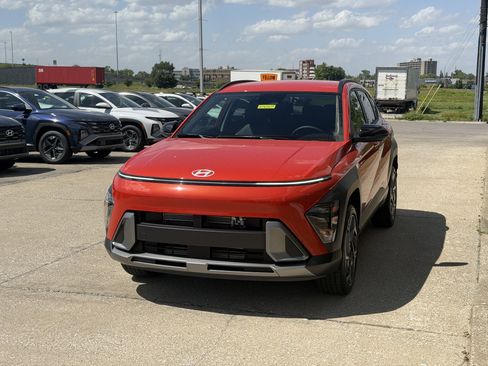 New 2026 Hyundai Kona SEL Premium AWD/4WD image 11