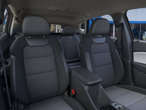 New 2026 Chevrolet Trax LT w/ LT Convenience Package FWD image 18