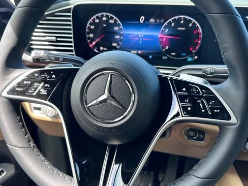 New 2026 Mercedes-Benz GLE 450 4MATIC image 17