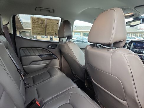 Used 2022 GMC Canyon Denali image 28