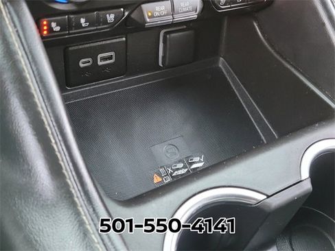 Used 2023 Chevrolet Suburban Premier image 29