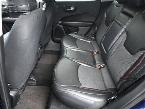 Used 2019 Jeep Compass Trailhawk image 17