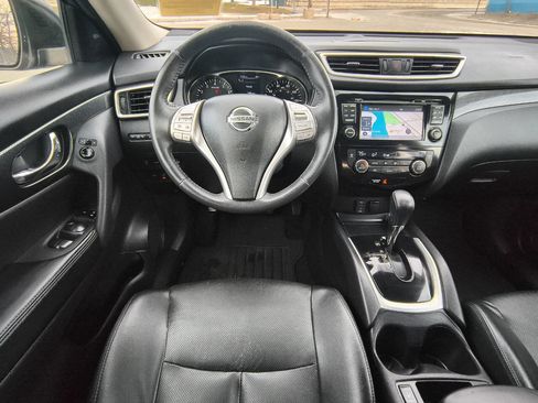 Used 2016 Nissan Rogue SL w/ SL Premium Package image 11