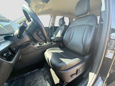 Used 2024 Kia Sportage EX AWD/4WD image 13