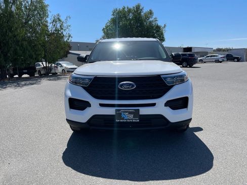 Used 2022 Ford Explorer 4WD image 2