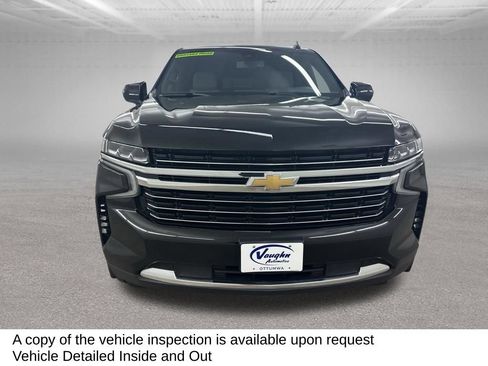 Used 2021 Chevrolet Suburban LT AWD/4WD image 5