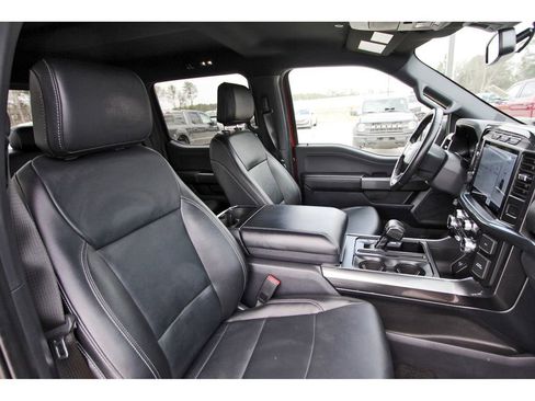 Certified 2022 Ford F150 XLT w/ Equipment Group 302A High image 26