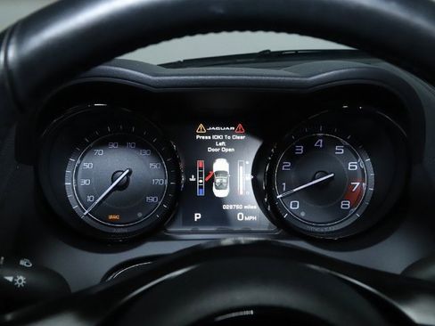 Used 2014 Jaguar F-TYPE S image 21