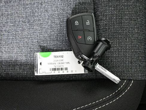 New 2026 GMC Terrain Elevation image 23