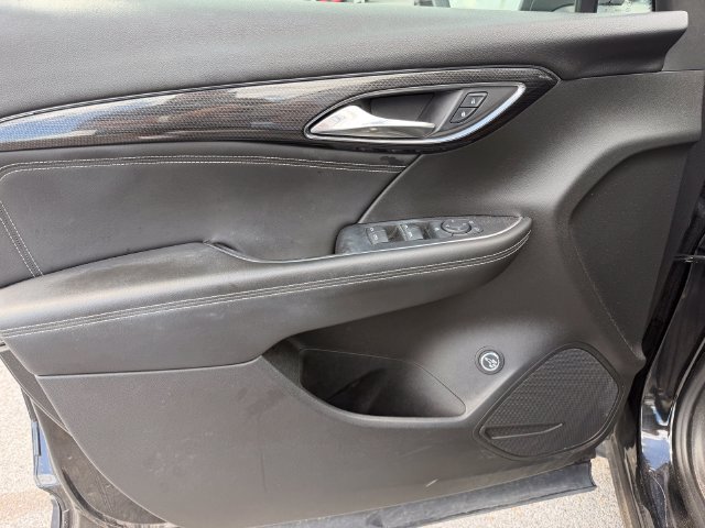 Used 2022 Buick Envision Preferred FWD image 11