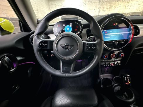 Used 2023 MINI Cooper S FWD image 8