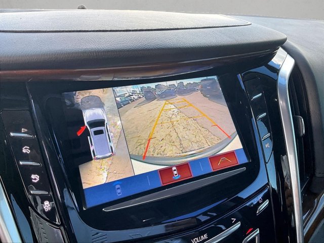Used 2020 Cadillac Escalade Premium Luxury RWD image 23