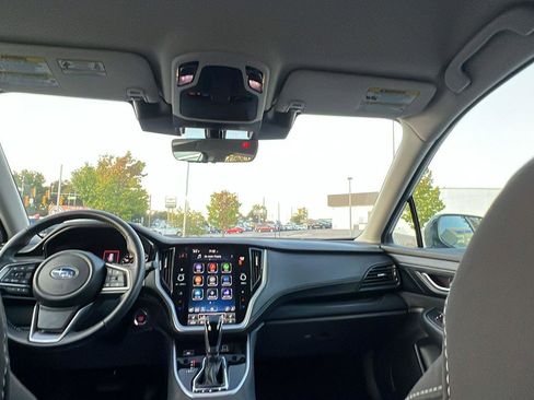 Used 2025 Subaru Outback Premium w/ Popular Package #1A image 19