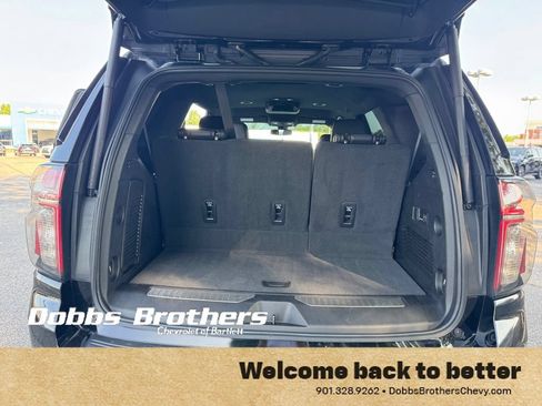Certified 2022 Chevrolet Tahoe Z71 w/ Luxury Package AWD/4WD image 40