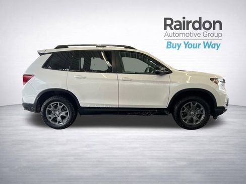 Used 2024 Honda Passport TrailSport image 9