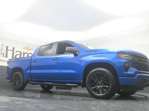 Used 2023 Chevrolet Silverado 1500 Custom w/ Rally Edition image 2