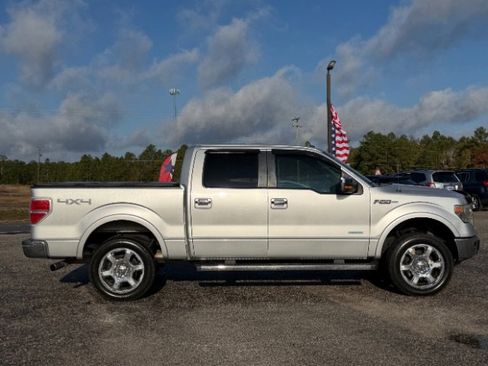 Used 2014 Ford F150 Lariat w/ Equipment Group 502A Luxury image 2