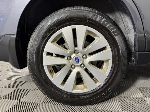 Used 2018 Subaru Outback 2.5i Premium AWD/4WD image 43