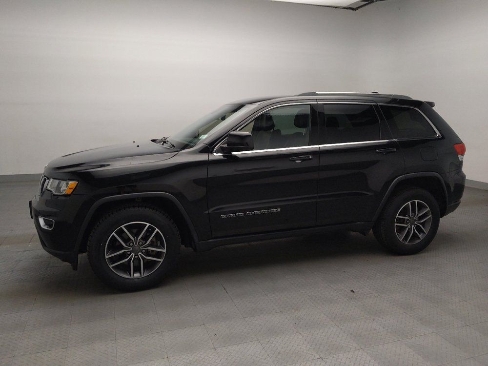 Used 2019 Jeep Grand Cherokee Laredo w/ Laredo X Package RWD image 3