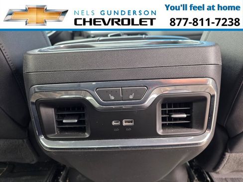 Used 2023 GMC Sierra 1500 SLT w/ SLT Premium Plus Package AWD/4WD image 8