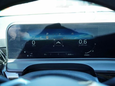 Used 2024 Kia Seltos S image 6