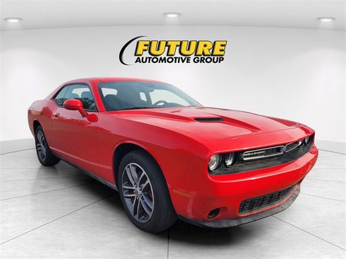 Used 2019 Dodge Challenger SXT w/ Cold Weather Group image 1
