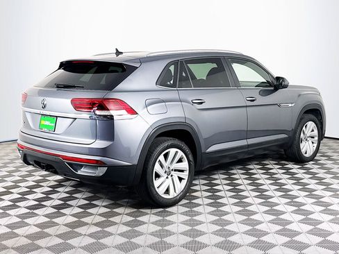 Used 2023 Volkswagen Atlas Cross Sport SE FWD image 8