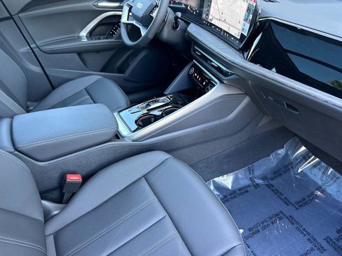 New 2026 Audi Q5 Premium image 15