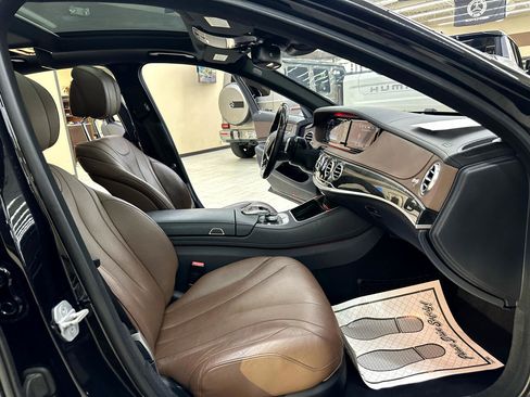 Used 2017 Mercedes-Benz S 550 Sedan image 46