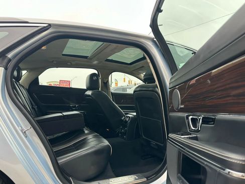 Used 2014 Jaguar XJ L Portfolio image 13