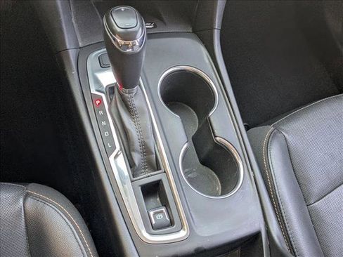 Used 2019 Chevrolet Equinox Premier w/ Premier Redline Edition image 12