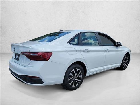 Used 2024 Volkswagen Jetta S FWD image 5