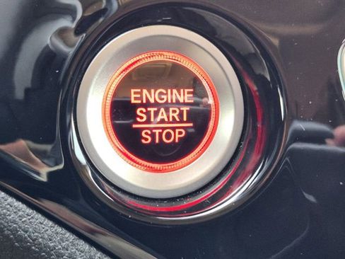 Used 2017 Honda Pilot Elite image 22