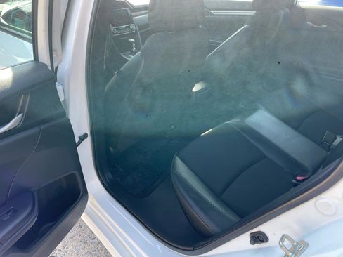 Used 2020 Honda Civic Sport image 32