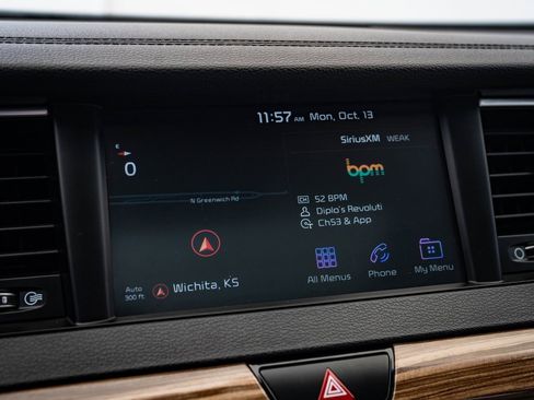 Used 2019 Kia Cadenza Technology image 28