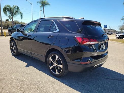 Certified 2022 Chevrolet Equinox LT image 3