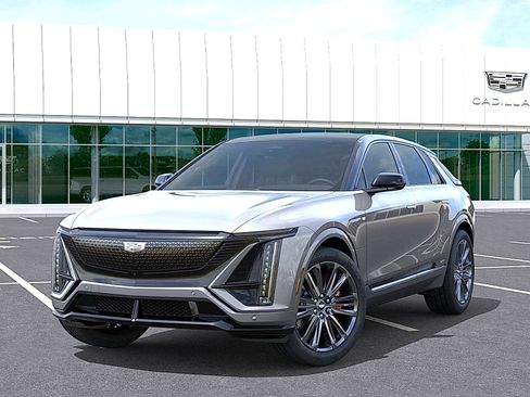 New 2026 Cadillac Lyriq V AWD/4WD image 6