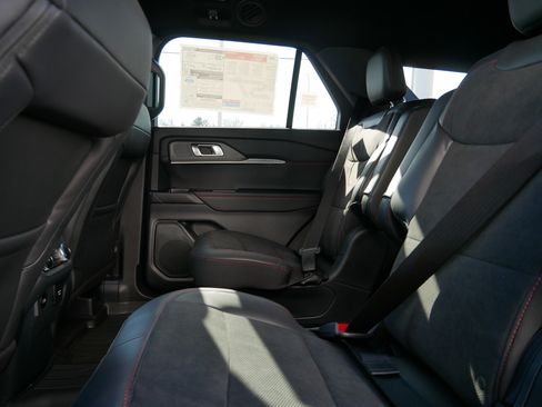 New 2026 Ford Explorer ST image 6