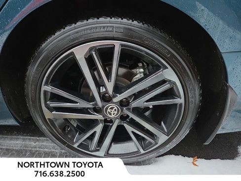 Used 2025 Toyota Camry XSE image 11