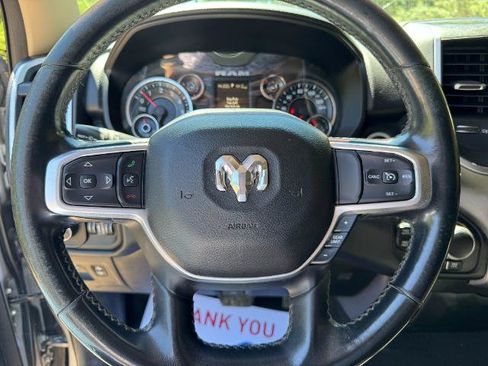Used 2019 RAM 1500 Big Horn AWD/4WD image 14