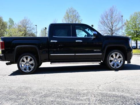 Used 2018 GMC Sierra 1500 Denali w/ Denali Ultimate Package image 8