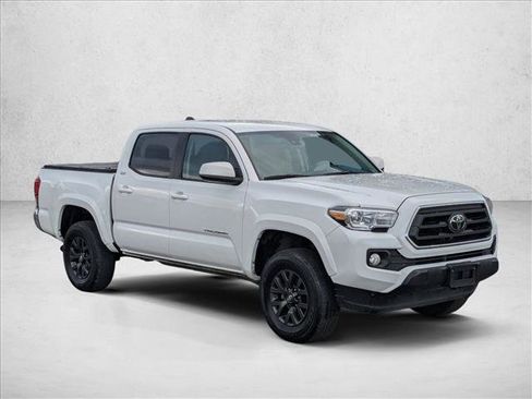 Certified 2023 Toyota Tacoma SR5 image 3