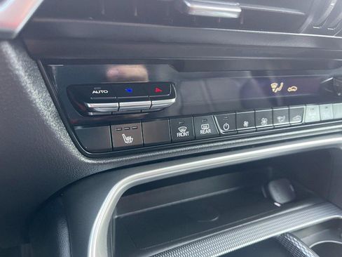 Used 2025 MAZDA CX-90 3.3 Turbo w/ Preferred Package image 36