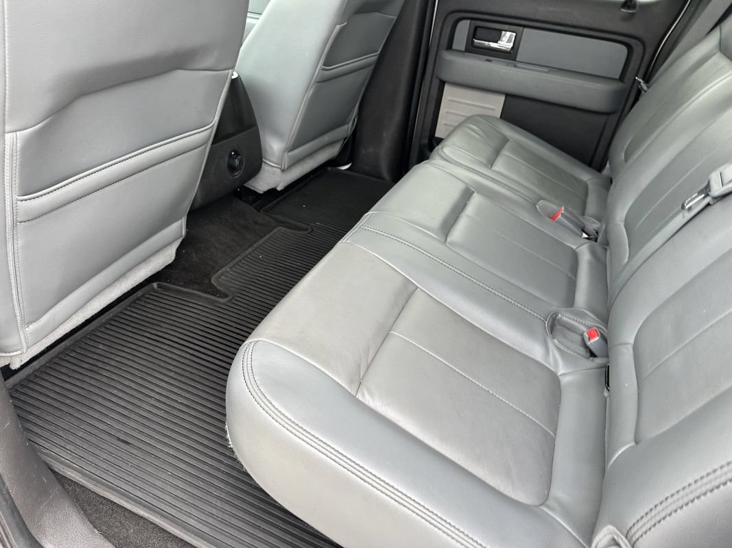 Used 2014 Ford F150 XLT w/ Equipment Group 302A Luxury AWD/4WD image 32
