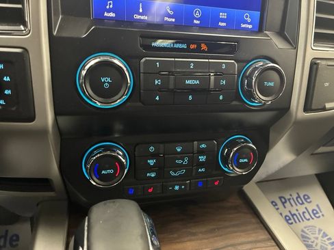 Used 2020 Ford F150 Lariat AWD/4WD image 61